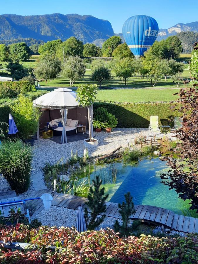 Garden Paradise Bled Apartments - Garden, Pond And Castle View Exterior foto